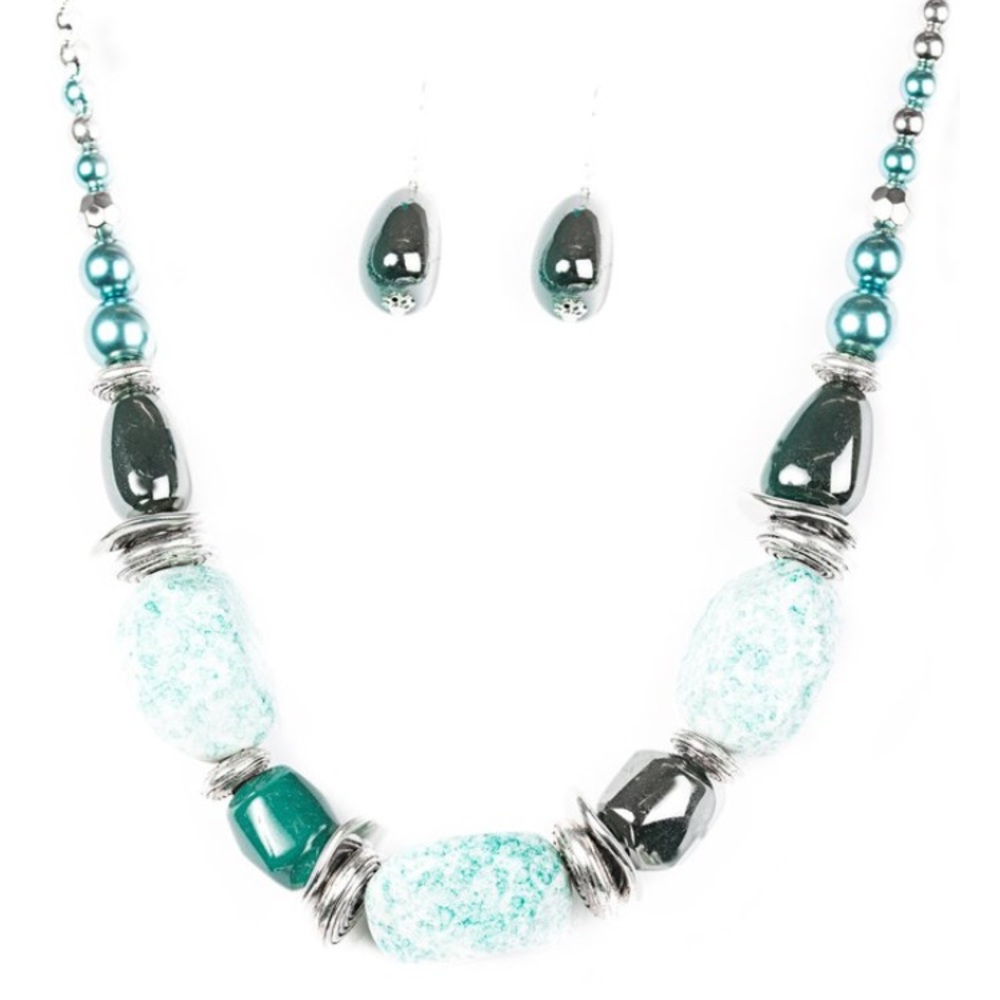 Brand new necklace and earrings! Show stopper!